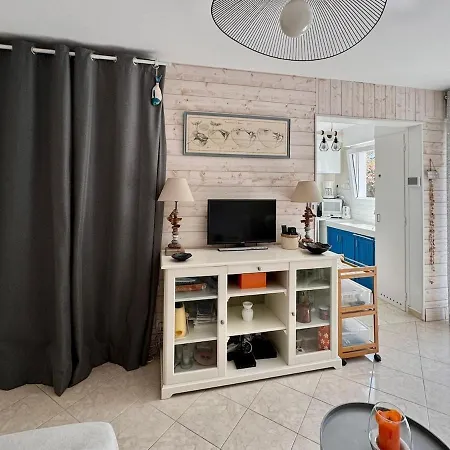 Meridien Situe Proximite De La Du Men Du Ла-Трините-сюр-Мер